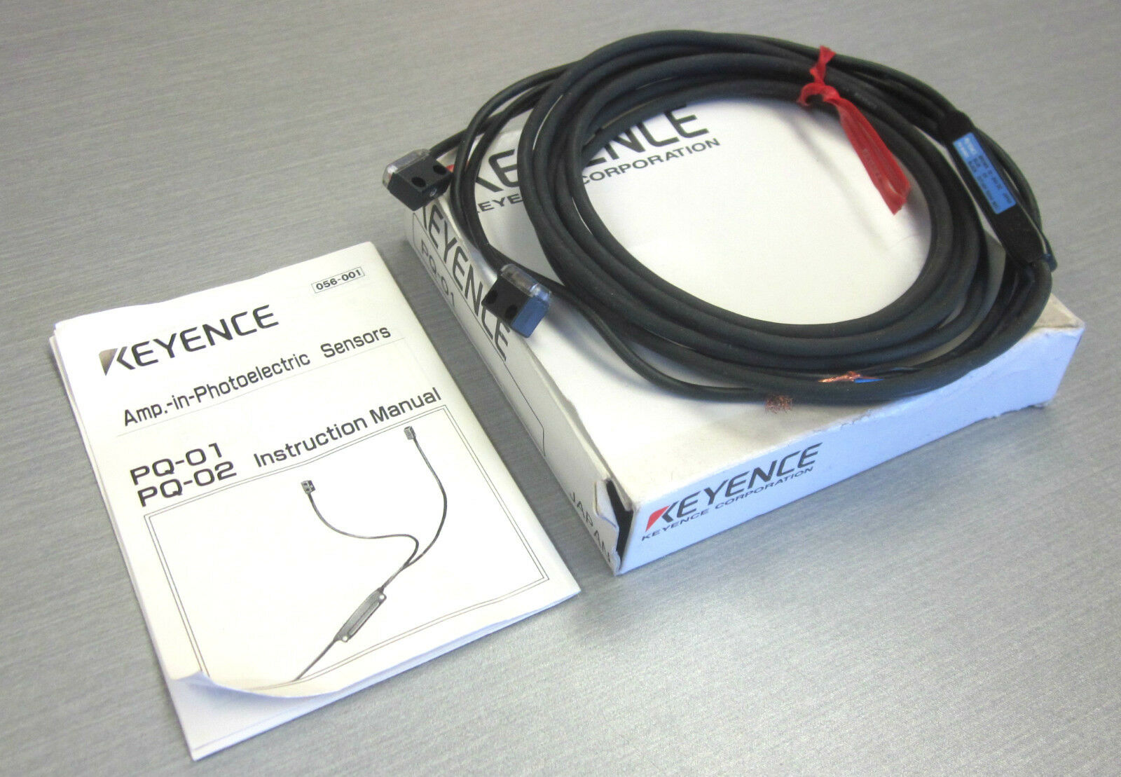 Keyence PQ-01 built in amp thru-beam short-detecting photoelectric sen –  Autovation Surplus