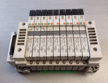 Load image into Gallery viewer, SMC 9 Station Pneumatic Vacuum Valve Bank VQ1201-5 VQ1101-5
