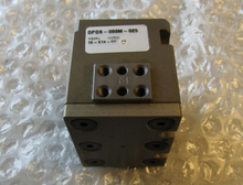 Load image into Gallery viewer, Robohand DPDS-088M-025 Pneumatic Gripper Cylinder DESTACO
