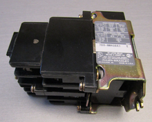 Load image into Gallery viewer, AB 700-NM400A1 AC Latch Relay
