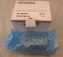 Load image into Gallery viewer, Keyence SR-1000 Barcode Reader Sensor
