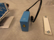 Load image into Gallery viewer, Sick Ray26P-34162330A00 Photoelectric Area Sensor
