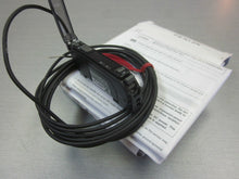 Load image into Gallery viewer, Keyence FS-N12N amplifier fiberoptic sensor
