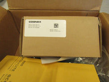 Load image into Gallery viewer, Cognex IS2000-LAB Machine Vision Sensor Kit 840-10200-1R IS2000M
