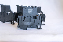 Load image into Gallery viewer, Lot of 4- Phoenix Contact 3211870 FUSE MODULAR TERMINAL BLOCK
