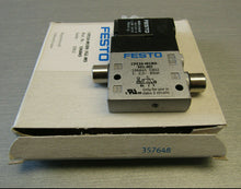 Load image into Gallery viewer, Festo CPE10-M1BH-3GL-M5 solenoid valve 196845 24VDC
