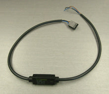 Load image into Gallery viewer, Omron EE-2002 NPN PNP Converter Cable
