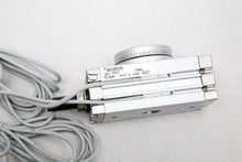 Load image into Gallery viewer, SMC MSQB10R Pneumatic Cylinder Rotary Table 10mm
