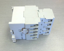 Load image into Gallery viewer, Allen Bradley 700-MB310 Miniature Control Relay 300V-10A w/ 195-MA40 Aux Contact
