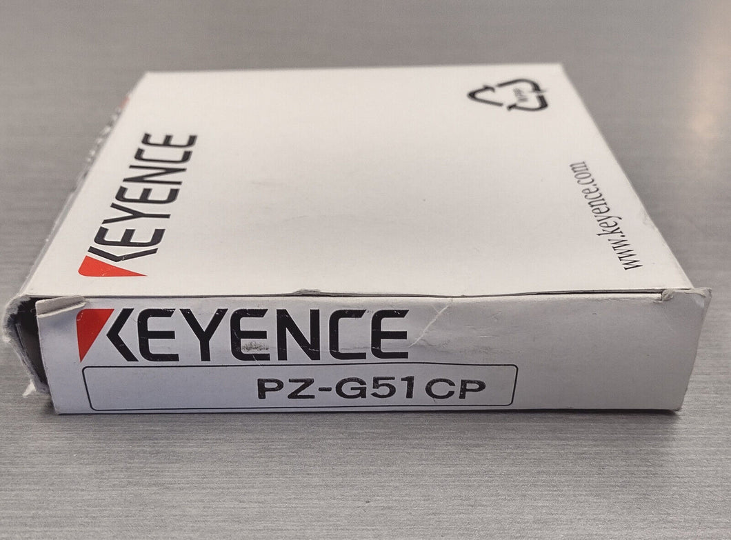 Keyence PZ-G51CP photoelectric sensor