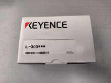 Load image into Gallery viewer, Keyence IL-300 Distance Sensor Head
