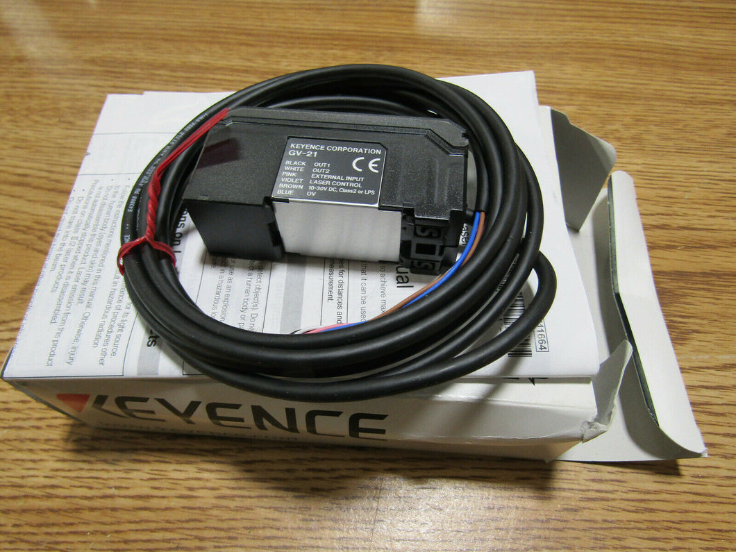 Keyence CMOS laser sensor amplifier GV-21
