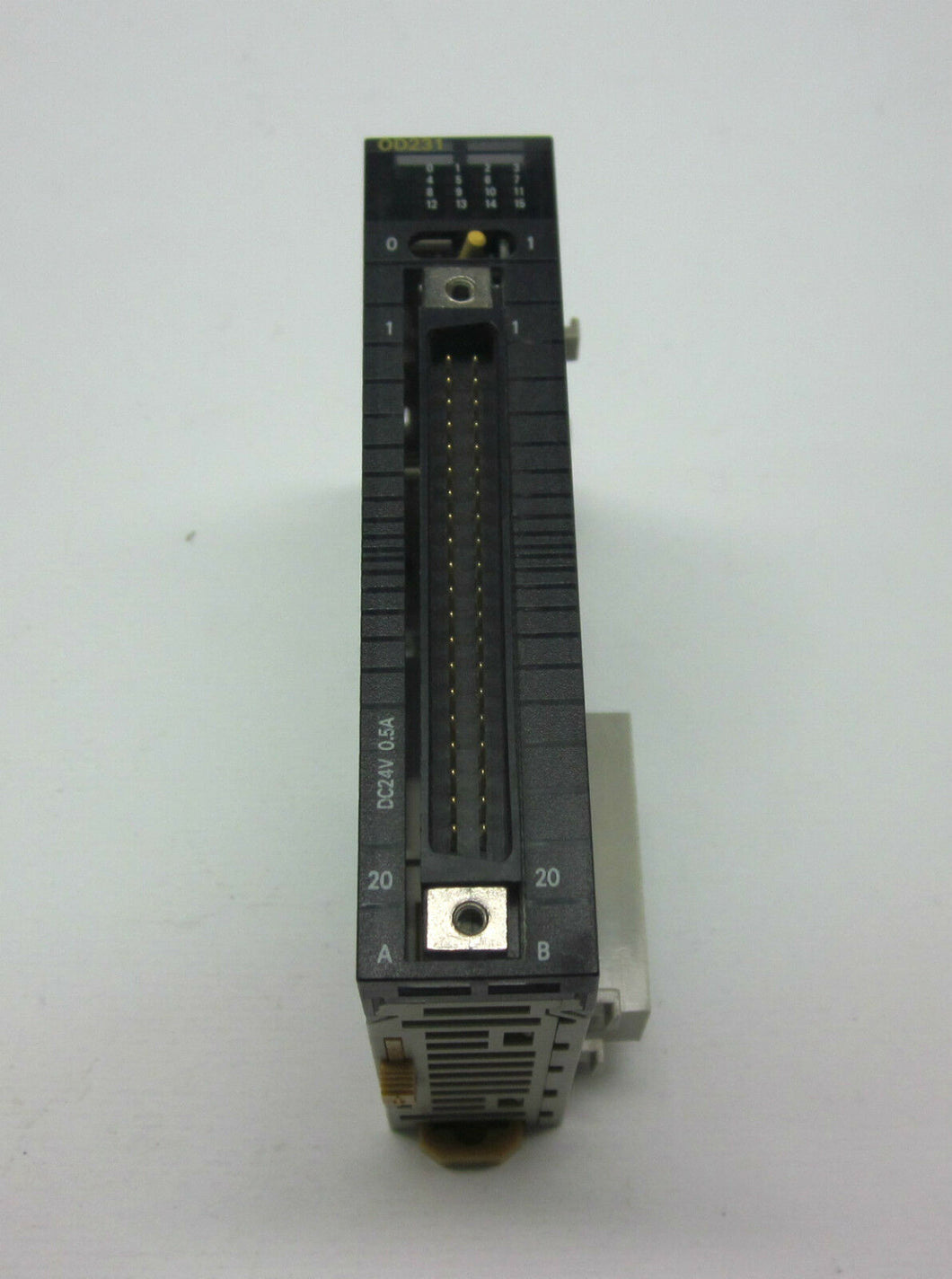 OMRON CJ1W-OD231 DC12-24V 32 Point Output Module