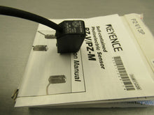 Load image into Gallery viewer, Keyence PZ-V13P Photoelectric sensor head
