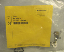 Load image into Gallery viewer, Turck M1.1-Q17L Mounting Bracket 1590749
