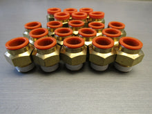 Load image into Gallery viewer, Lot of 20 SMC Push On Pneumatic Fitting 1/2&quot; Hose, 3/8&quot; NPT Thread KQ2H13-36AS
