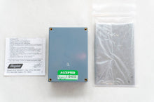 Load image into Gallery viewer, Acopian 24EB35 / EB4A AC to DC Power Supply Model and WALL MOUNTING KIT
