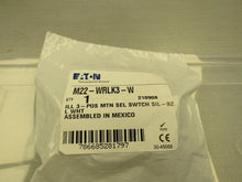 Load image into Gallery viewer, Eaton m22-wrlk3-w Selector Switch Illuminated Capable
