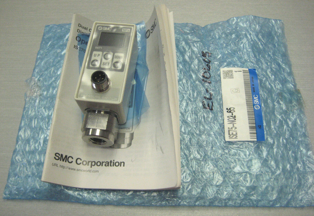 SMC 2-Color Display Digital Pressure Switch for General Fluids ISE75-N02-65