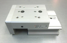 Load image into Gallery viewer, SMC MXS25-40 pneumatic slide table linear stage 25mm Bore, 40mm Stroke
