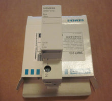 Load image into Gallery viewer, Lot of 2 Siemens 3NW7 013 fuse holders 1P 32A 10x38
