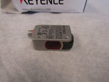 Load image into Gallery viewer, Keyence LR-ZH500CP Laser Sensor
