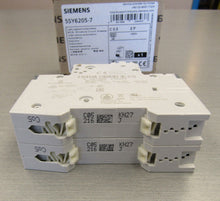 Load image into Gallery viewer, Siemens 5SY6205-7 MCB Minature Circuit Breaker 2P 0.5A C
