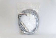 Load image into Gallery viewer, Baumer Electric 0927 432/2 Inductive Proximity Sensor
