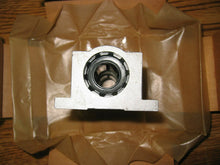 Load image into Gallery viewer, Thomson super pillow block linear bearing block TWN-10
