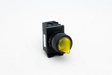Load image into Gallery viewer, WEG CSW-CKI3R453-01-L24V selector switch
