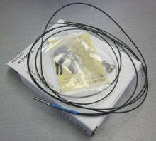 Load image into Gallery viewer, Keyence fiber optic sensor head FU-35FA
