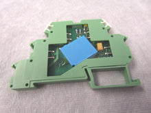 Load image into Gallery viewer, Box of 10 Phoenix Contact DEK-REL-24/I/1 relay DIN terminal block 2940171
