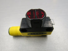 Load image into Gallery viewer, Banner QS18VP6DQ8 Photoelectric Sensor Head
