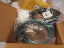 Load image into Gallery viewer, Cognex IS2000-LAB Machine Vision Sensor Kit 840-10200-1R IS2000M
