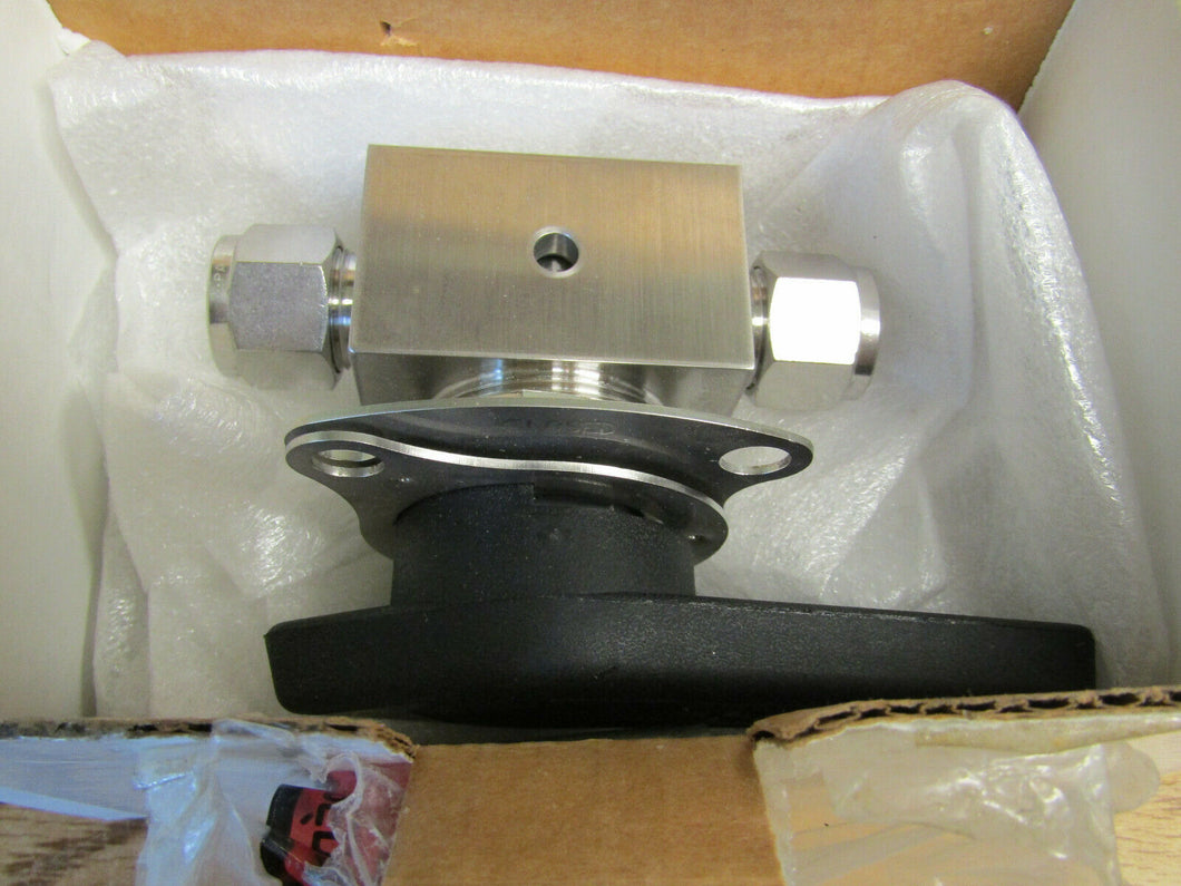 Parker 16XT 8A-MBV8LPFA-SSP-LD Stainless Steel Rotary Valve Lock Out 3000 PSIG