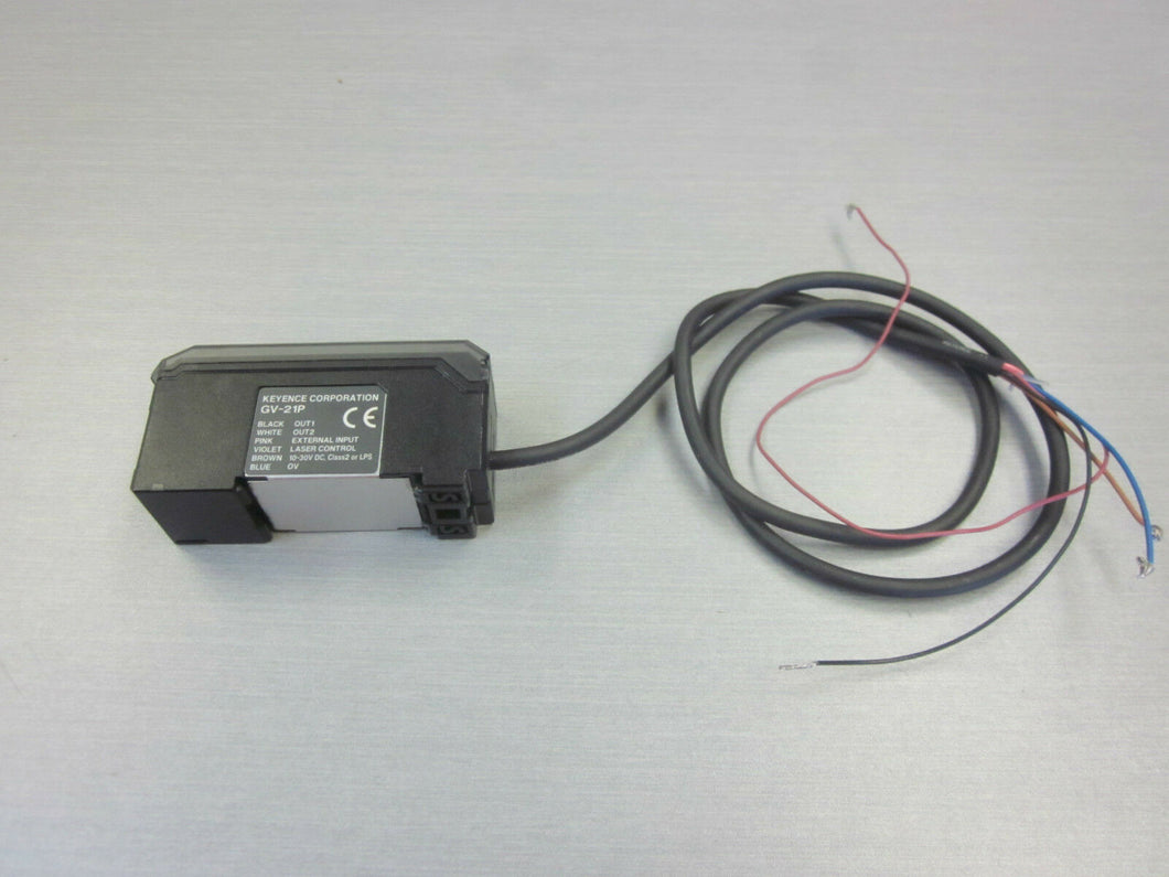 Keyence CMOS laser sensor amplifier GV-21P