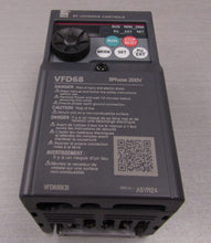 Load image into Gallery viewer, Johnson Controls VFD68BCB Variable Frequency AC Motor Drive 200-240VAC 3PH 1.4A
