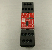 Load image into Gallery viewer, Banner IM-T-9A Safety Relay
