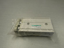 Load image into Gallery viewer, CKD STR2-B-16-30-KOH-R Pneumatic Cylinder
