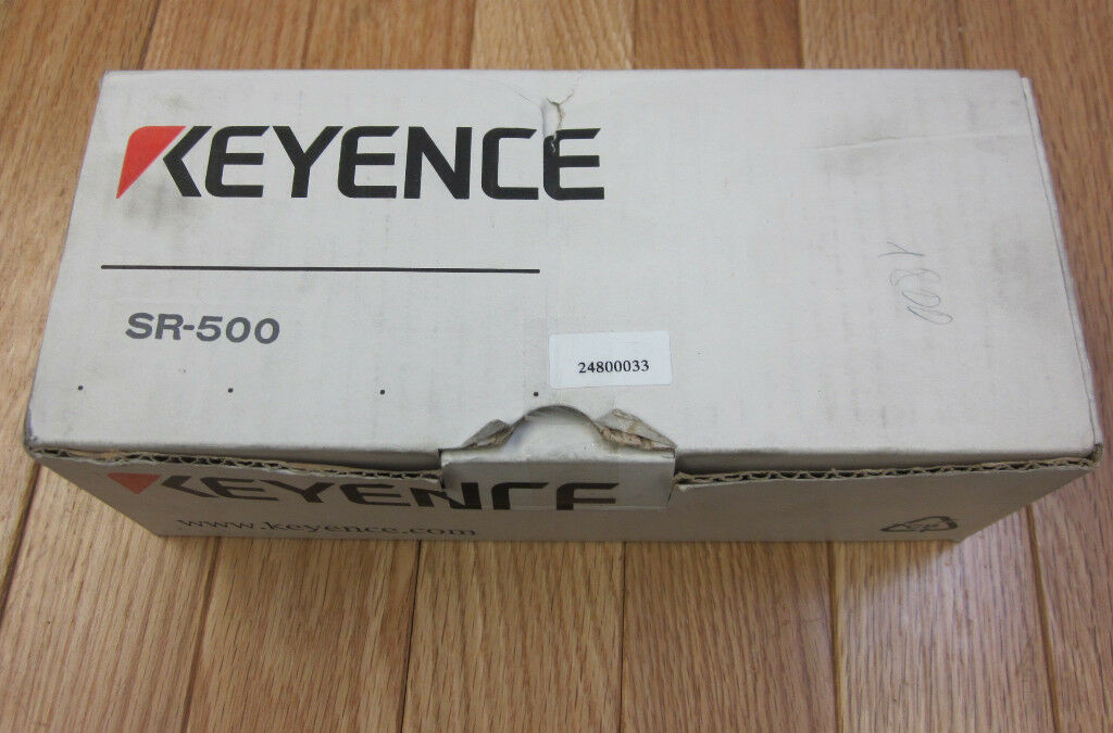 Keyence SR-500 2D barcode scanner sensor head reader