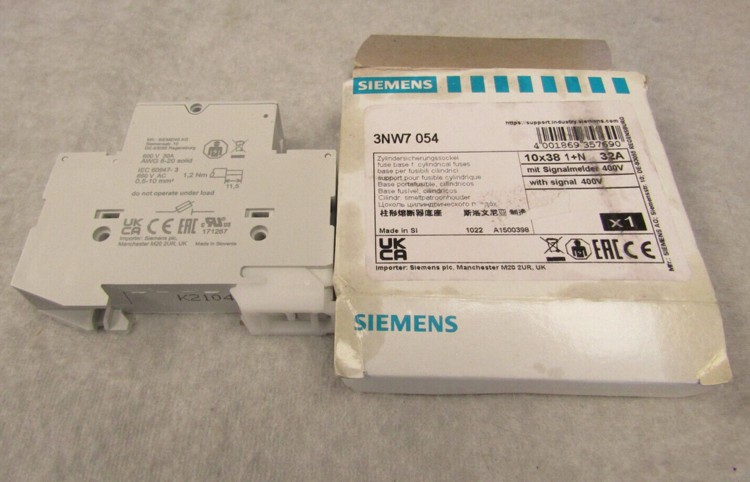 Siemens 3NW7054 Fuse Holder 3NW7 054 10x38 mm