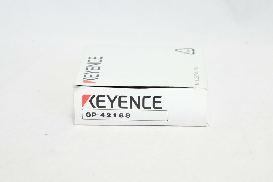 Keyence OP-42188 10m cable straight M8