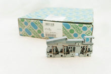 Load image into Gallery viewer, Box of 26- Phoenix Contact ST 6-TWIN Terminal Blocks
