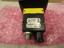 Load image into Gallery viewer, Cognex IS2000-LAB Machine Vision Sensor Kit 840-10200-1R IS2000M
