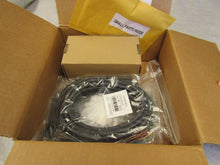 Load image into Gallery viewer, Cognex IS2000-LAB Machine Vision Sensor Kit 840-10200-1R IS2000M
