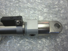 Load image into Gallery viewer, SMC CDM2C20-90-C73-XC22 pneumatic air cylinder D-C73 switches
