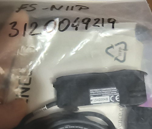 Keyence FS-N11P Fiberoptic Sensor Head